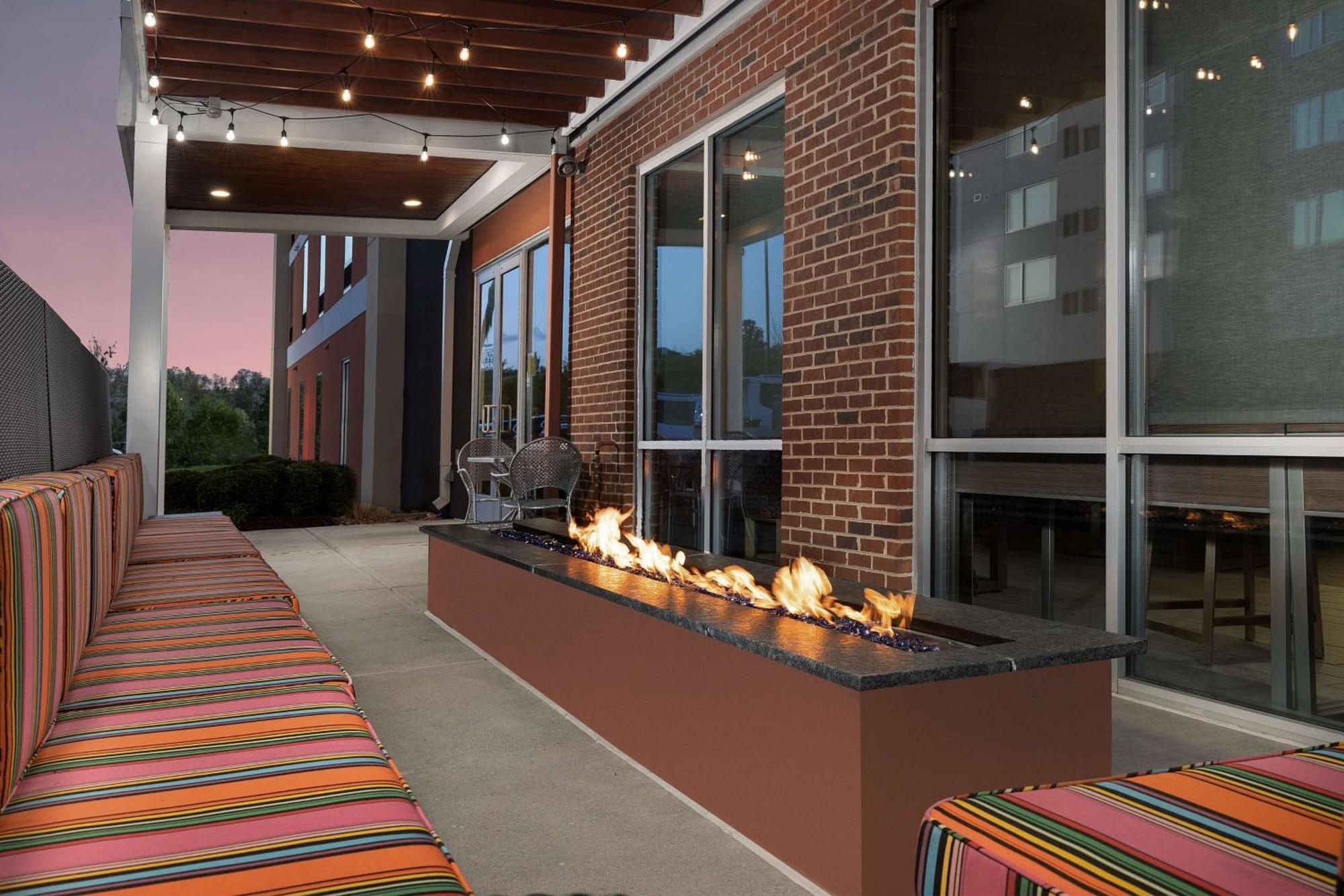 Home2 Suites By Hilton Knoxville West Exterior foto