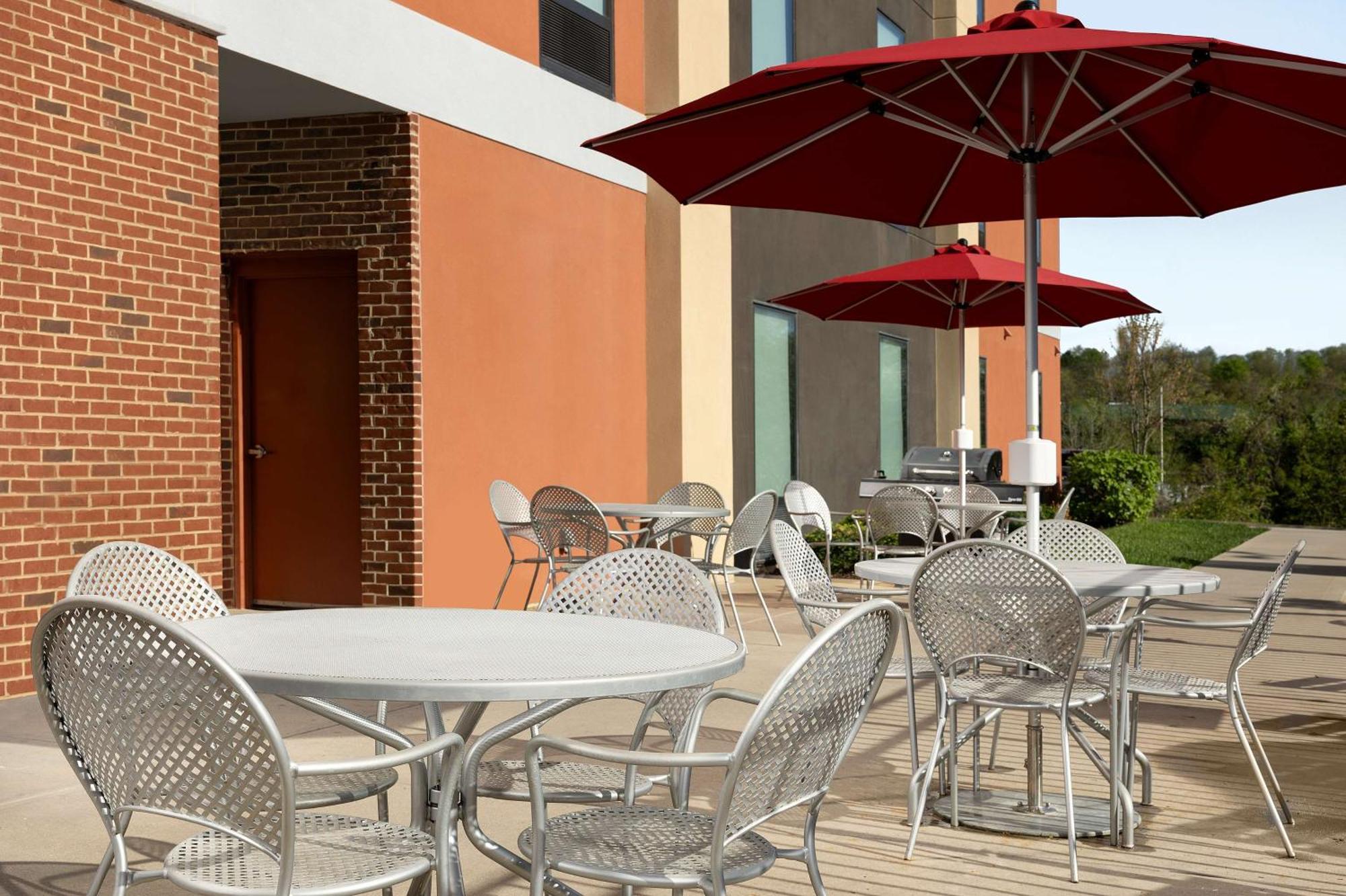 Home2 Suites By Hilton Knoxville West Exterior foto